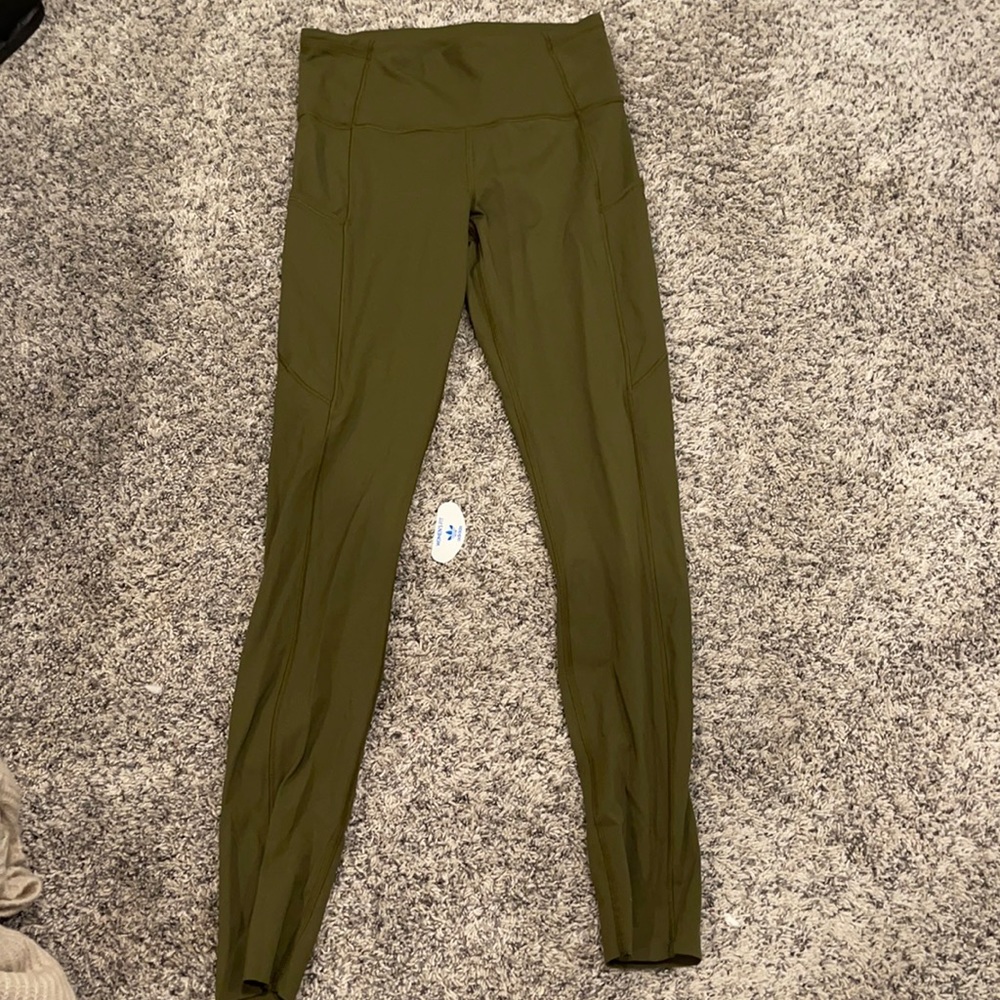 Lululemon size 6 green leggings
